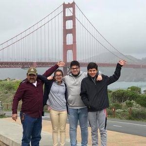 Meet your Posher, Daniel n